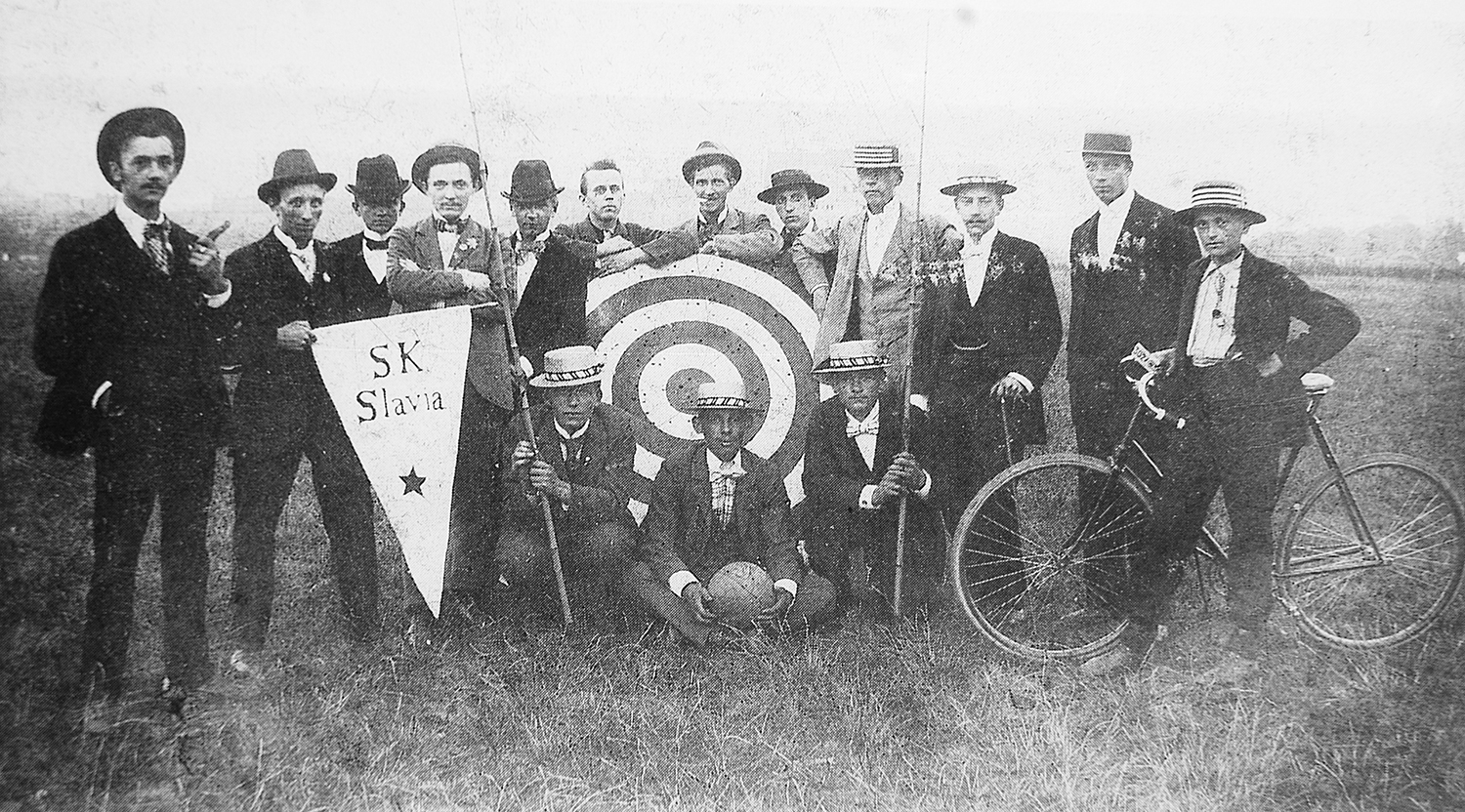 SK SLAVIA PRAHA 1938 (4.7.1938, Slavia-Beogradski SK 2-1)